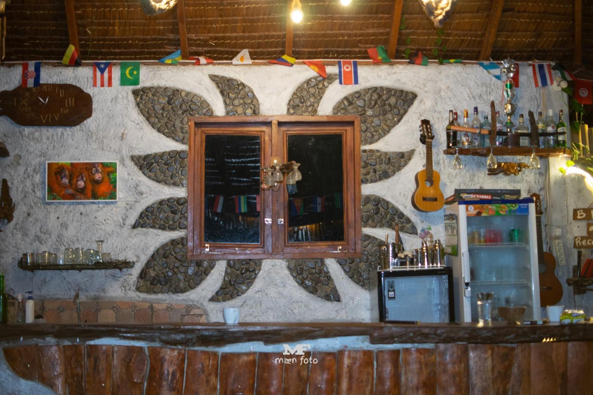 Eco Trekking Lodge, Bar & Jungle Tour'S Bukit Lawang Ngoại thất bức ảnh